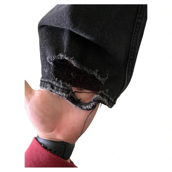 Abercrombie and Fitch Ankle Straight Ultra High Rise Distressed Black Jeans 26/2 - Picture 3 of 6